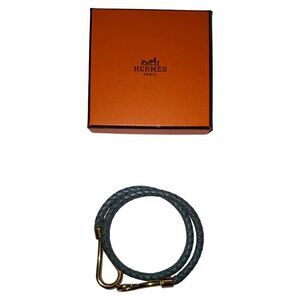 Pre Loved hermes Women metallic | gold Bracelets